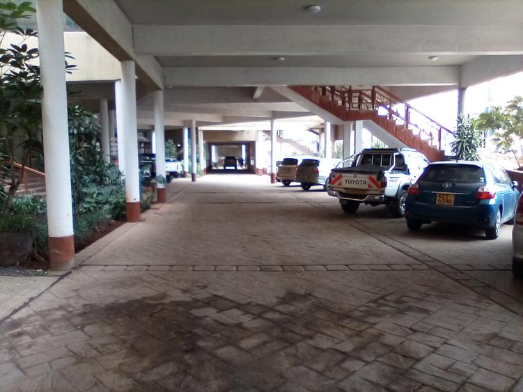 Shop with Service Charge Included at Mombasa Rd - Vista 4