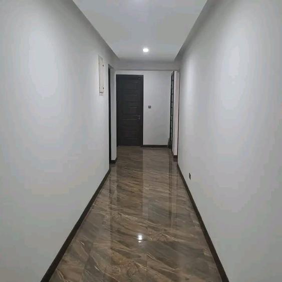 5 Bed Townhouse with En Suite in Karen - Więcej