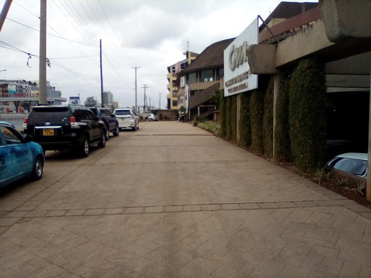 Shop with Service Charge Included at Mombasa Rd - Vista 3