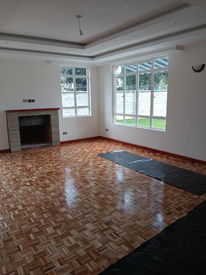 5 Bed House with En Suite at Garden Estate - Ansicht 4
