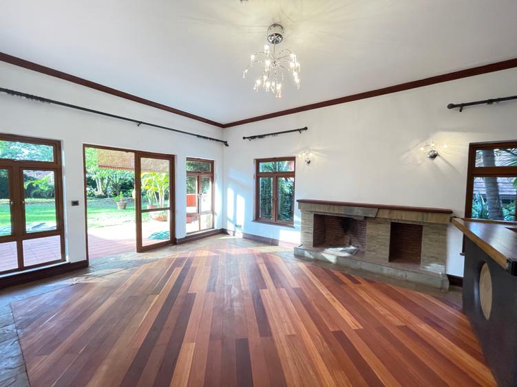 4 Bed Villa with En Suite in Kitisuru – pohled 3