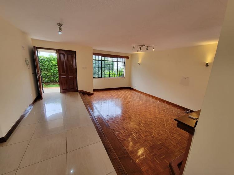 4 Bed House with En Suite at Lavington - View 4