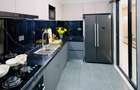 3 Bed Apartment with En Suite at 2026-108 - 6