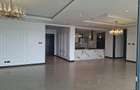 3 Bed Apartment with En Suite in Riverside - 4