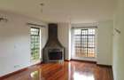 4 Bed Townhouse with En Suite in Spring Valley - 3