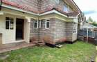 4 Bed Townhouse with En Suite at Galleria - 2