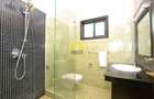 4 Bed Townhouse with En Suite in Westlands Area - 12