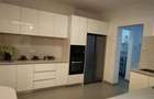 2 Bed Apartment with En Suite in Westlands Area - 6