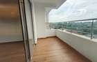 4 Bed Apartment with Swimming Pool at City Park - 15