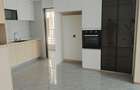3 Bed Apartment with En Suite in Riverside - 6