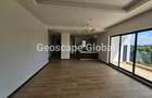 3 Bed Apartment with En Suite in Rosslyn - 5