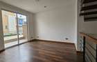 4 Bed Villa with En Suite in Lavington - 17