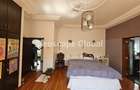 5 Bed House with En Suite in Nyari - 14