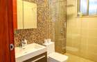 3 Bed Apartment with En Suite in Parklands - 4