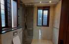 5 Bed Townhouse with En Suite in Runda - 8