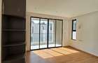 5 Bed Townhouse with En Suite in Lavington - 3