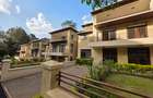 5 Bed Townhouse with En Suite in Lavington - 1