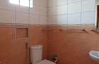 4 Bed Apartment with En Suite at 2Nd Parklands Avenue - 9