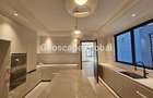 5 Bed Townhouse with En Suite in Lavington - 7