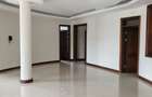4 Bed Apartment with En Suite in Westlands Area - 5