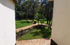 3 Bed House with En Suite at Lavington - 4