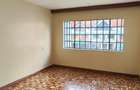 5 Bed Townhouse with En Suite at Brookside - 9