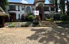 6 Bed House with En Suite in Nyari - 10