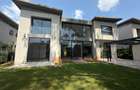 5 Bed Townhouse with En Suite in Runda - 1