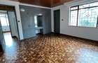 5 Bed Villa with En Suite in Garden Estate - 12