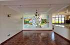 3 Bed Apartment with En Suite in Riverside - 4