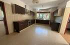 5 Bed Villa with Swimming Pool in Runda - 5