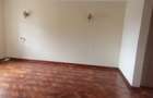 5 Bed Townhouse with En Suite in Lavington - 10