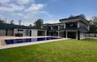 6 Bed House with En Suite in Nyari - 2