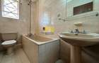 5 Bed Townhouse in General Mathenge - 15