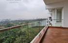3 Bed Apartment with En Suite at Parklands - 18