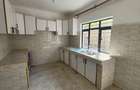 4 Bed House with En Suite at Kahuho - 8