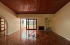 4 Bed House with En Suite in Gigiri - 18