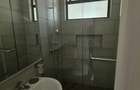 4 Bed Apartment with En Suite at Riverside Drive - 17