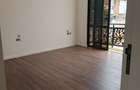 5 Bed Townhouse with En Suite at Lavington - 13