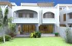 4 Bed Townhouse with En Suite in Nyali Area - 2