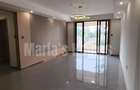 3 Bed Apartment with En Suite at Riverside Drive - 2