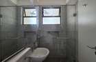 4 Bed Apartment with En Suite in Riverside - 11
