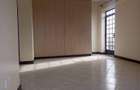 2 Bed Apartment with En Suite in Mountain View - 16