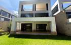5 Bed House with En Suite in Kyuna - 2