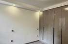 2 Bed Apartment with En Suite in Riverside - 5
