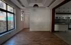 5 Bed Townhouse with En Suite in Lavington - 18
