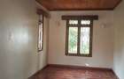 4 Bed Townhouse with En Suite in Lavington - 2