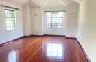 4 Bed Townhouse with En Suite in Spring Valley - 5