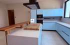 4 Bed Apartment with En Suite in Westlands Area - 4