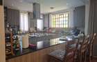 4 Bed Villa with En Suite at Rosslyn Lone Tree Estate Rd - 6